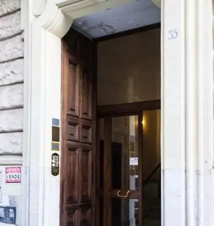 Domus Gallery Monti Apartment Rome