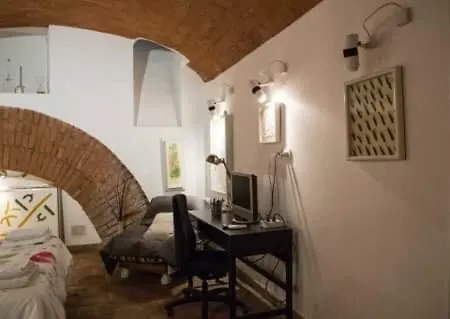 Domus Gallery Monti Apartment Rome